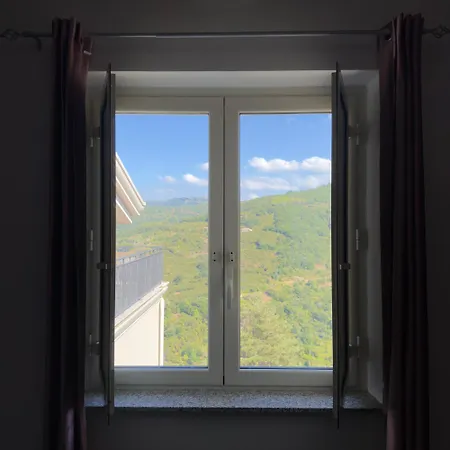 Casa Malida Vendégház Ucria